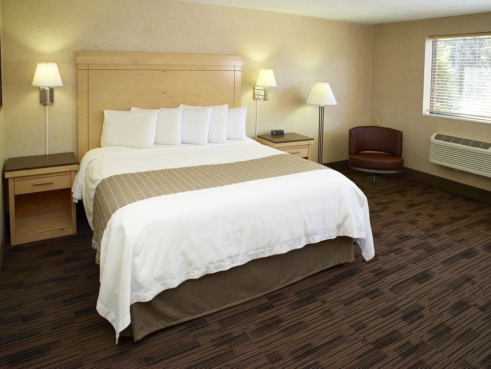 Livinn Hotel Minneapolis North / Fridley Buitenkant foto